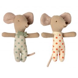 Baby Mice Twins in Matchbox Maïleg Maileg Ikaipaka jeux &