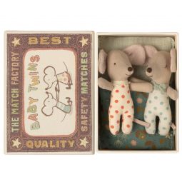 Baby Mice Twins in Matchbox Maïleg Maileg Ikaipaka jeux &