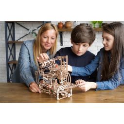 Circuit de Billes avec gradin UGEARS - IkaIpaka Royan
