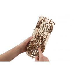 Pickup Bûcheron UGEARS - IkaIpaka Royan