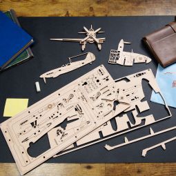 Avion de Chasse Puzzle 2,5D UGEARS UGEARS Ikaipaka jeux &