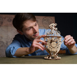 Cycliste UGEARS UGEARS Ikaipaka jeux & jouets Royan