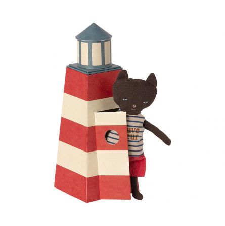 Sauveteur Tower with Cat Maïleg - IkaIpaka Royan